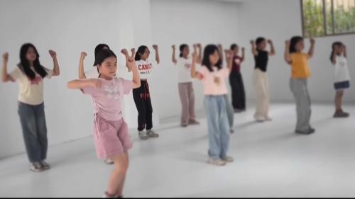 粤来粤好百千万丨蔡蓝：大学毕业返乡创业  自信舞出精彩人生