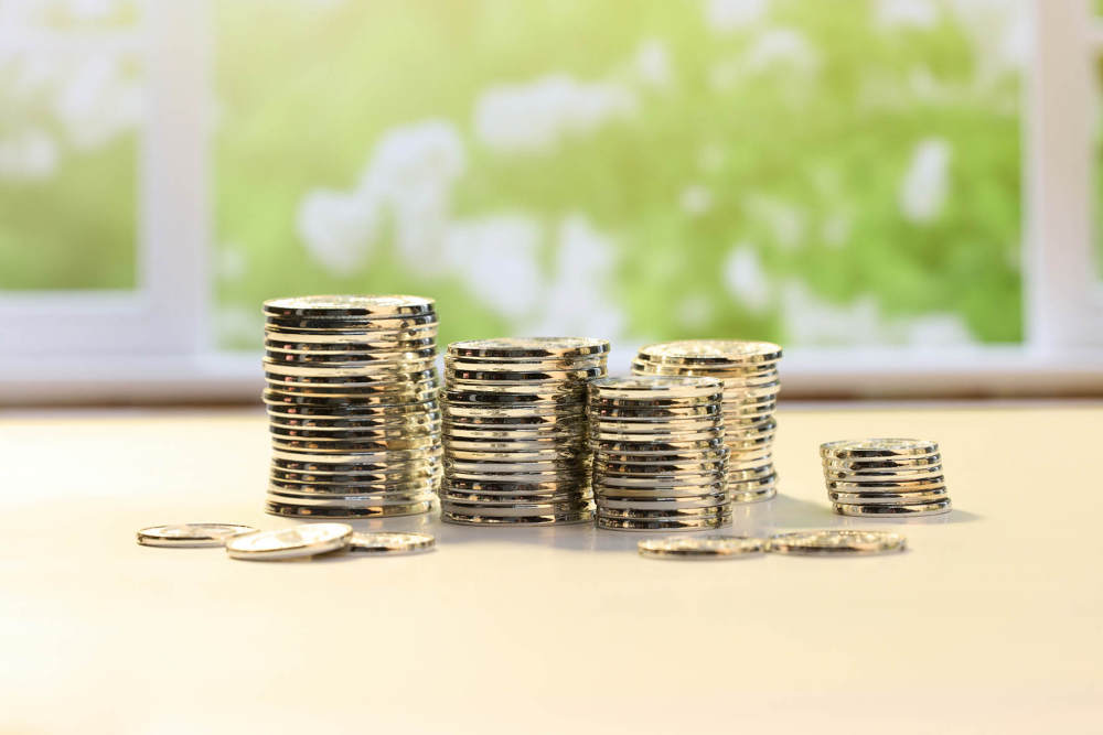 演示利率限高6.5%，香港保险还能买吗？