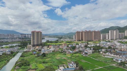 梅州:数智科技打造智慧乡村 助力百千万工程