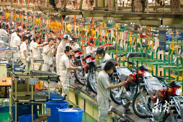 Kaiyun体育网站：“张雪机车”夺冠背后是重启“第二人生”的江门摩托(图2)