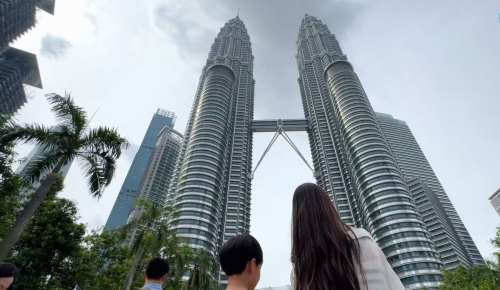 舌尖上的“一带一路”：中国美食在马来西亚“出圈”！｜东盟观察