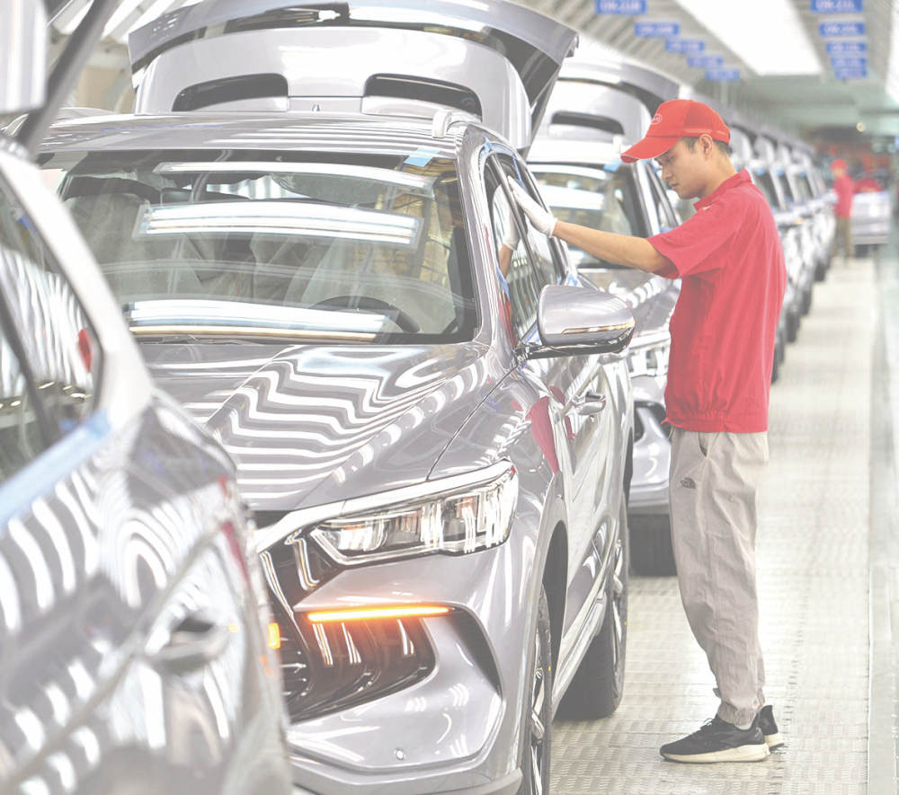 日賺1.1億營收超越特斯拉 比亞迪的技術(shù)、市場與野心三重奏
