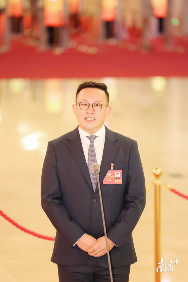 省政协委员、广东启迪集团总裁隋建锋