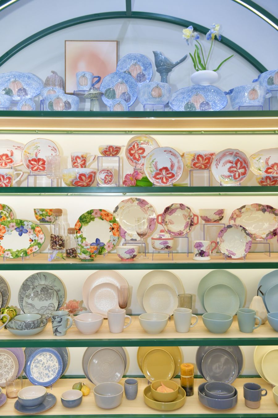 向新向绿向智：广交会上广州企业把用心做进了每一处细节(图2)