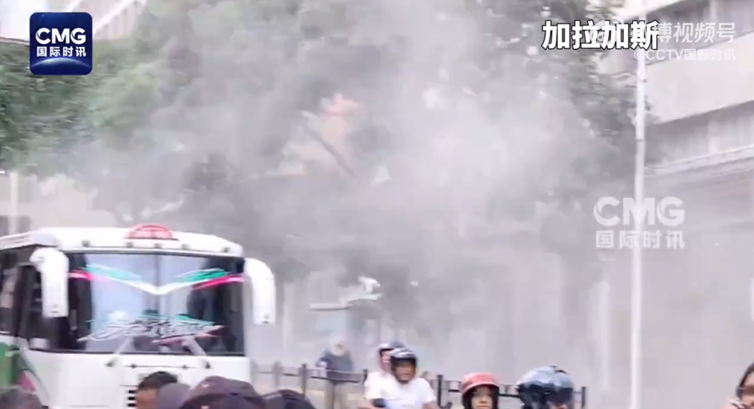 委内瑞拉1分钟内连续发生71级和75级地震美国发布海啸预警！日本发生69级地震东京震感明显！美国加州56(图2)
