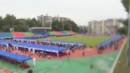 “百万英才汇南粤”走进复旦,校招、实习、共育“接力赛”鸣枪