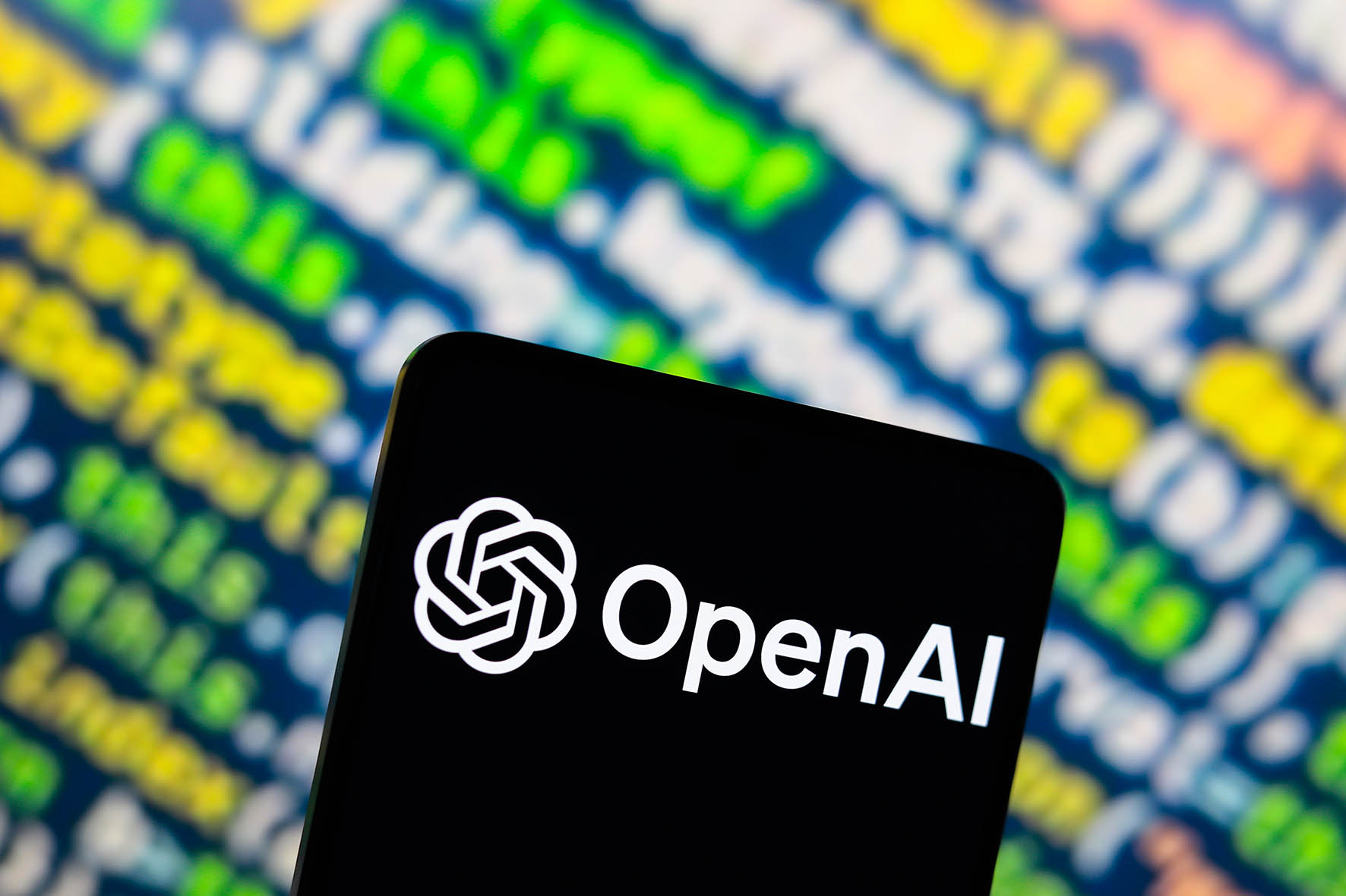 OpenAI，或降价迎战开源模型