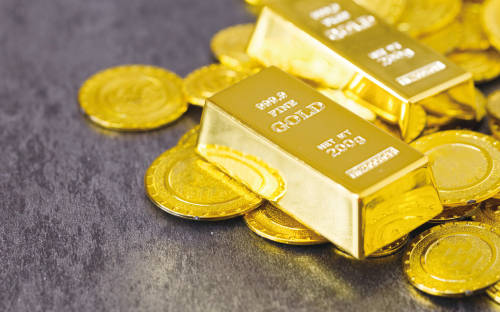 黄金饰品价格飙升，消费者以旧换新花式寻找“便宜金”