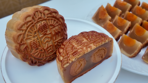 凯琳睇广州｜中秋未至 月色先来 广州塔的“中秋味”藏不住了