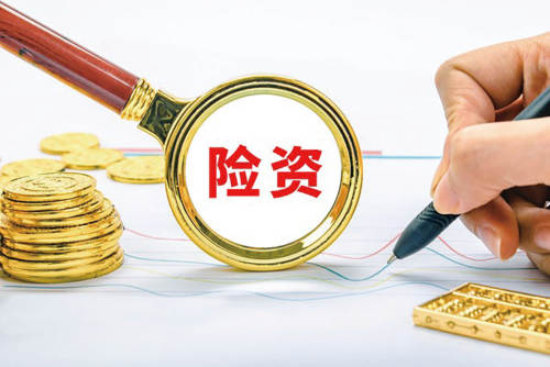 1.5万亿险资持仓图谱：银行占比超两成，加仓科技、消费