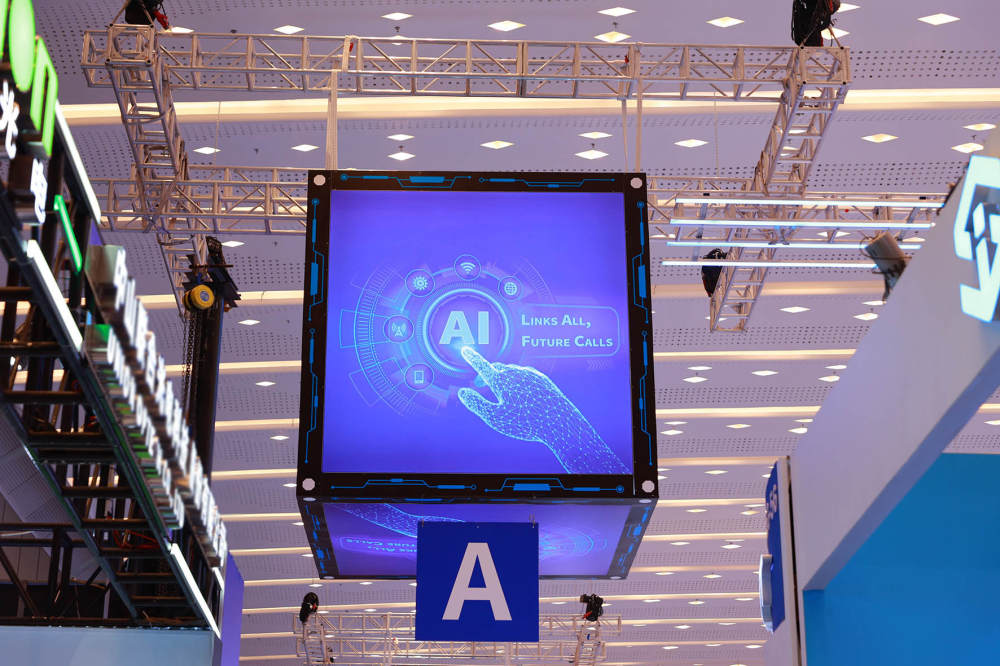 智谱道歉，承认犯了三个错误