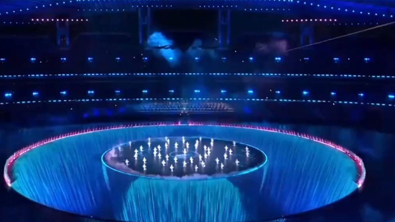 体育场造了一片海?“水舞台”惊艳亮相