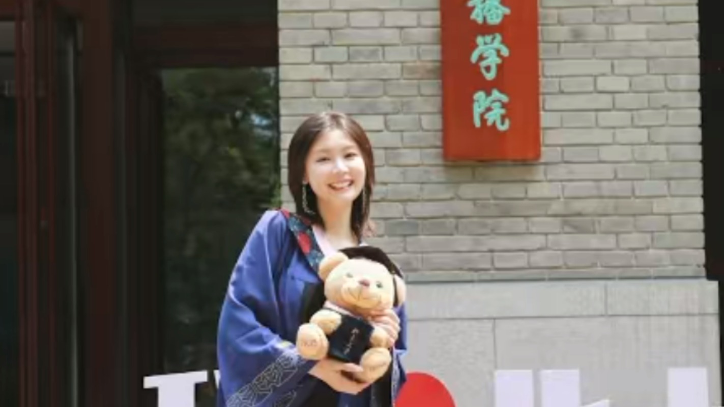 怎么理解“北大碩士當(dāng)食堂阿姨”