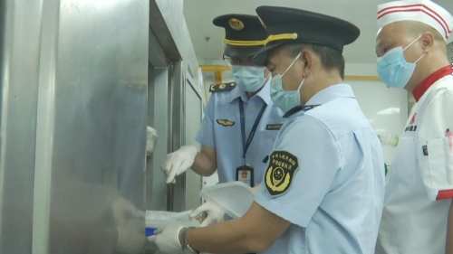 市场监管总局:正推进《价格法》修改工作,防范无底线卷价格