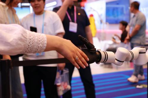 技术突破与产业融合,让“小巨人”释放“大能量”