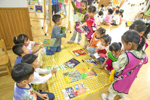 免费学前教育后，高价幼儿园寻出路