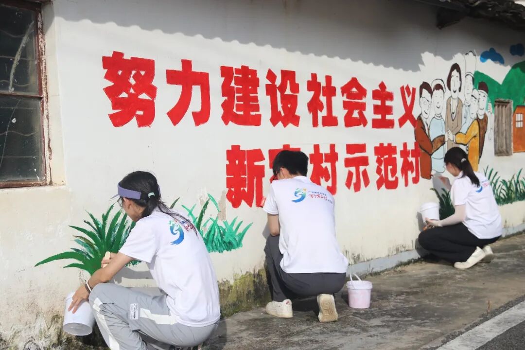 基层样板 | 广东罗定：引导青年学子将论文写在乡土上 汇聚高校突击队力量 助推“百千万工程”走深走实