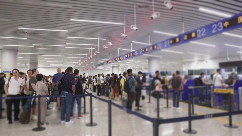 前10月广东航空口岸人货两旺,均创历史同期新高