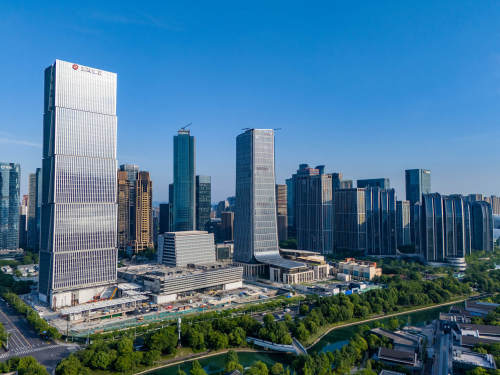 豪掷2600万！滨江集团老板娘购入自家商办大平层